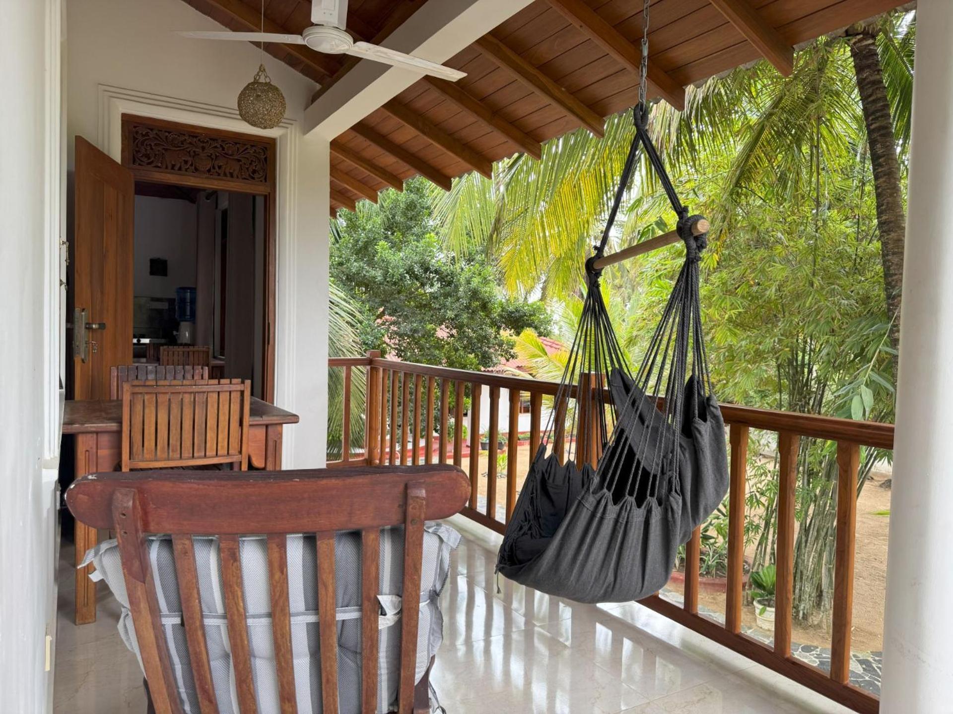 Czech House Villa Tangalle Exterior photo